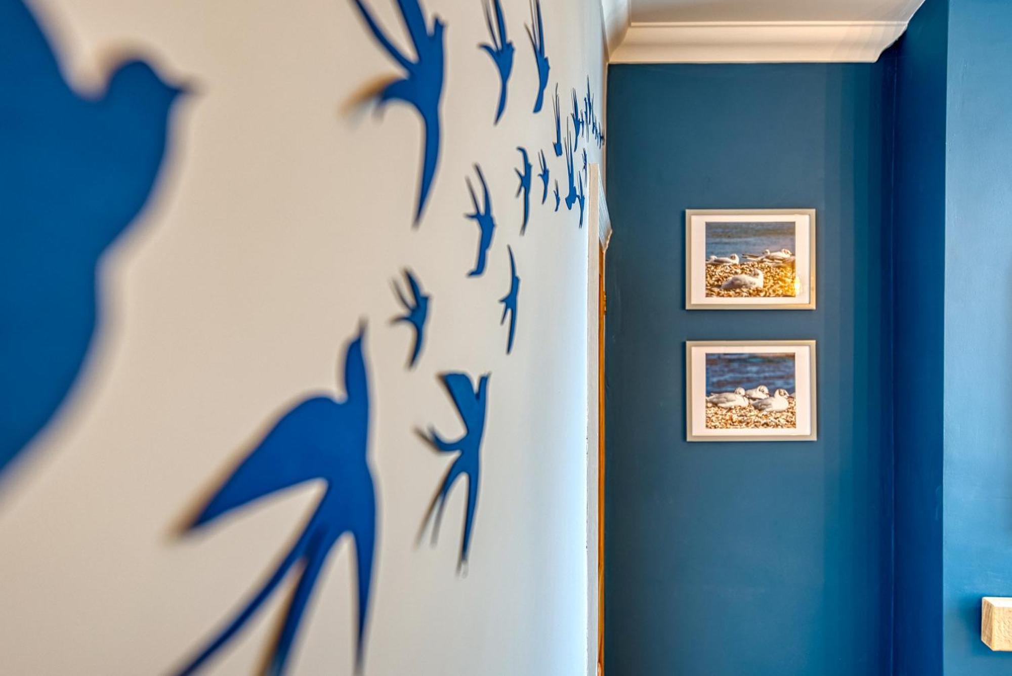 2 Bedrooms Modern, Stunning & Stylish Contractor House, Prime Portsmouth Location With Free Parking Permit, Summer Special Offer!! - By Blue Puffin Stays Exterior photo